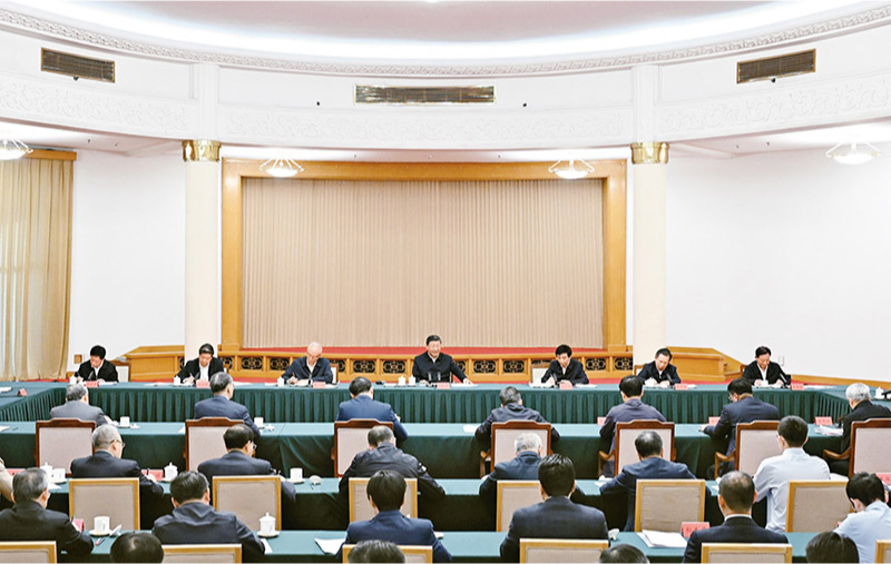 　2024年5月23日下午，中共中央總書記、國家主席、中央軍委主席習近平在山東省濟南市主持召開企業(yè)和專家座談會并發(fā)表重要講話。 新華社記者 謝環(huán)馳/攝